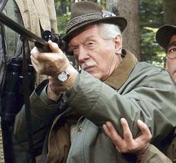 Halali oder Der Schuss ins Brötchen Trailer, Kritik, Bilder und