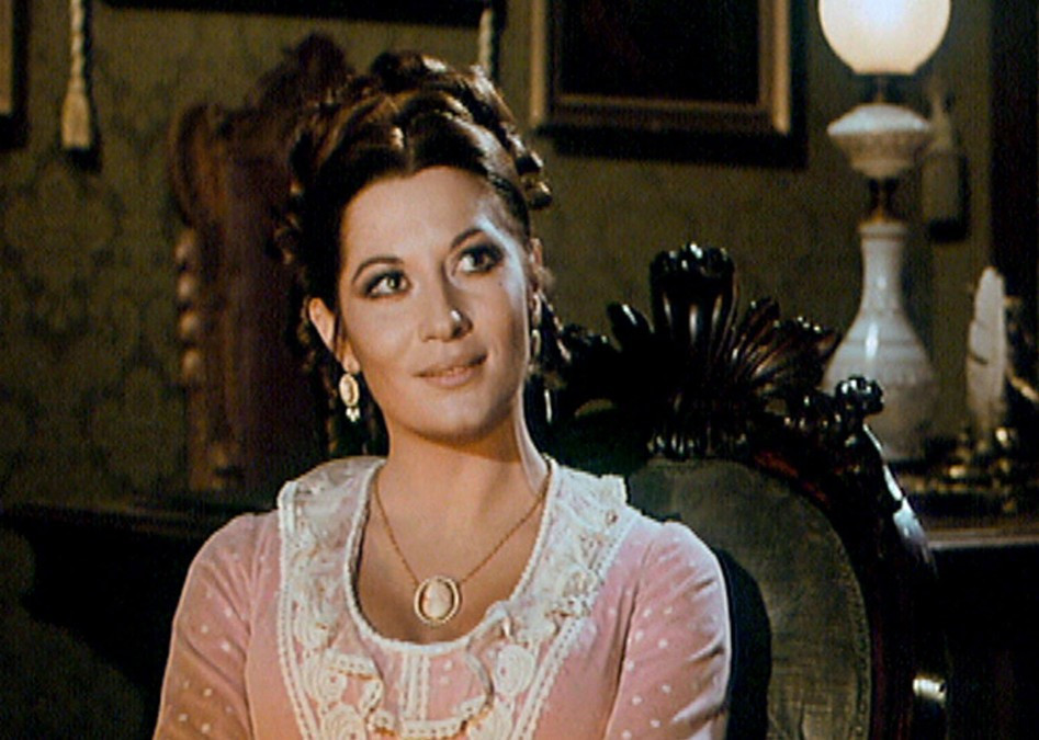 Lady Frankenstein Trailer, Kritik, Bilder und Infos zum Film