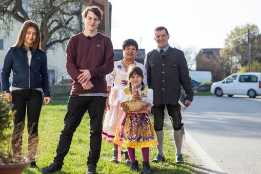 Bauer Sucht Frau Josef Und Narumol Bauer Sucht Frau Josef Und Narumol