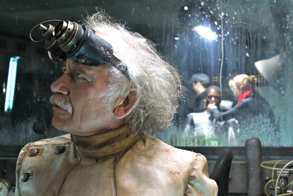 iron sky 2 kinostart deutschland iron sky 2 kinostart deutschland