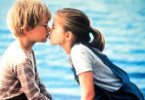 Augen zu und schmatz! Thomas (Macaulay Culkin)
bekommt seinen ersten Kuss von Vada (Anna
Chlumsky)