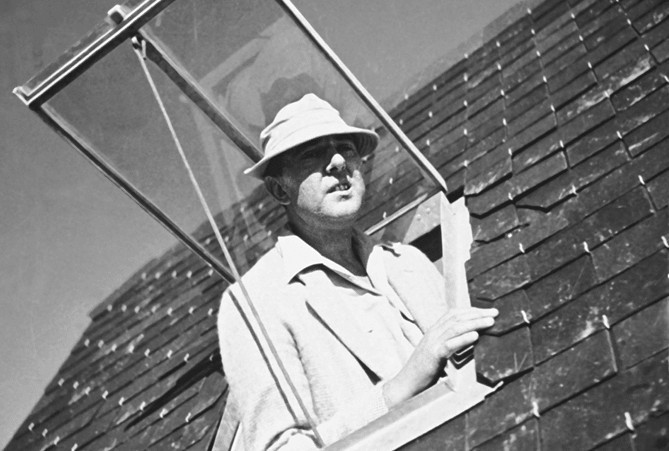 Die Ferien des Monsieur Hulot Trailer, Kritik, Bilder und Infos zum Film