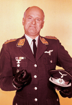 Ein Käfig Voller Helden Film Und Führer Ein Käfig Voller Helden Film Und Führer